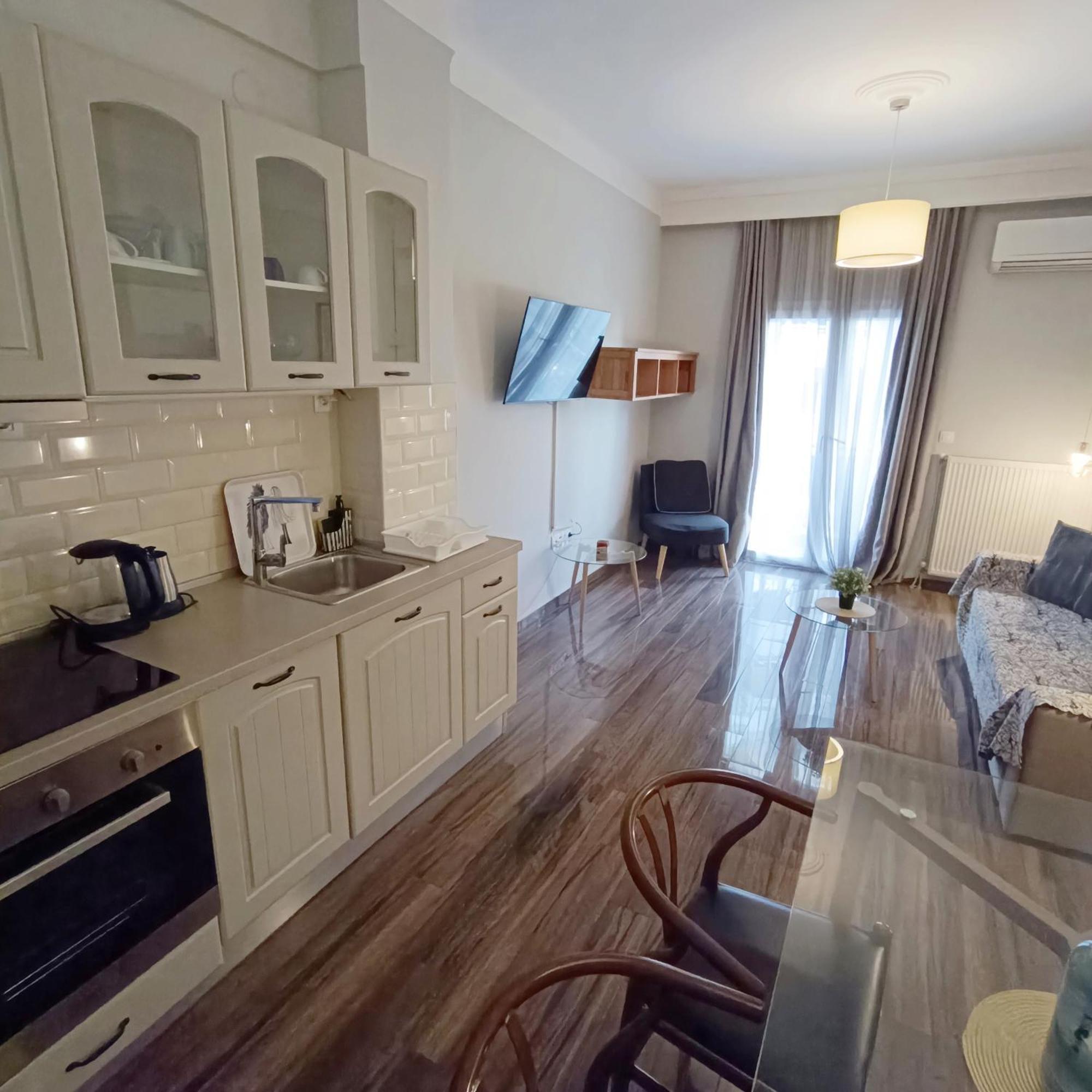 Luxury Apartment In The Heart Of The City. سالونيك المظهر الخارجي الصورة